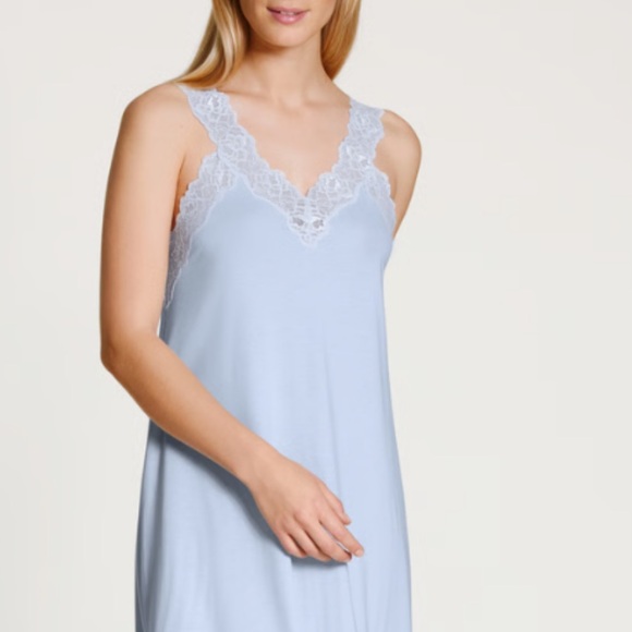 Hanro Light Blue Chemise with White Lace - Picture 1 of 4